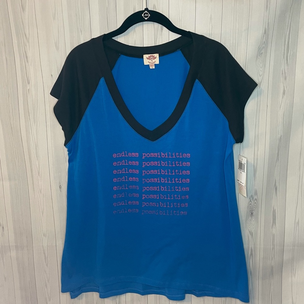 Pink Lotus PL Movement Blue Short Sleeve T-shirt Size Large New With Tags